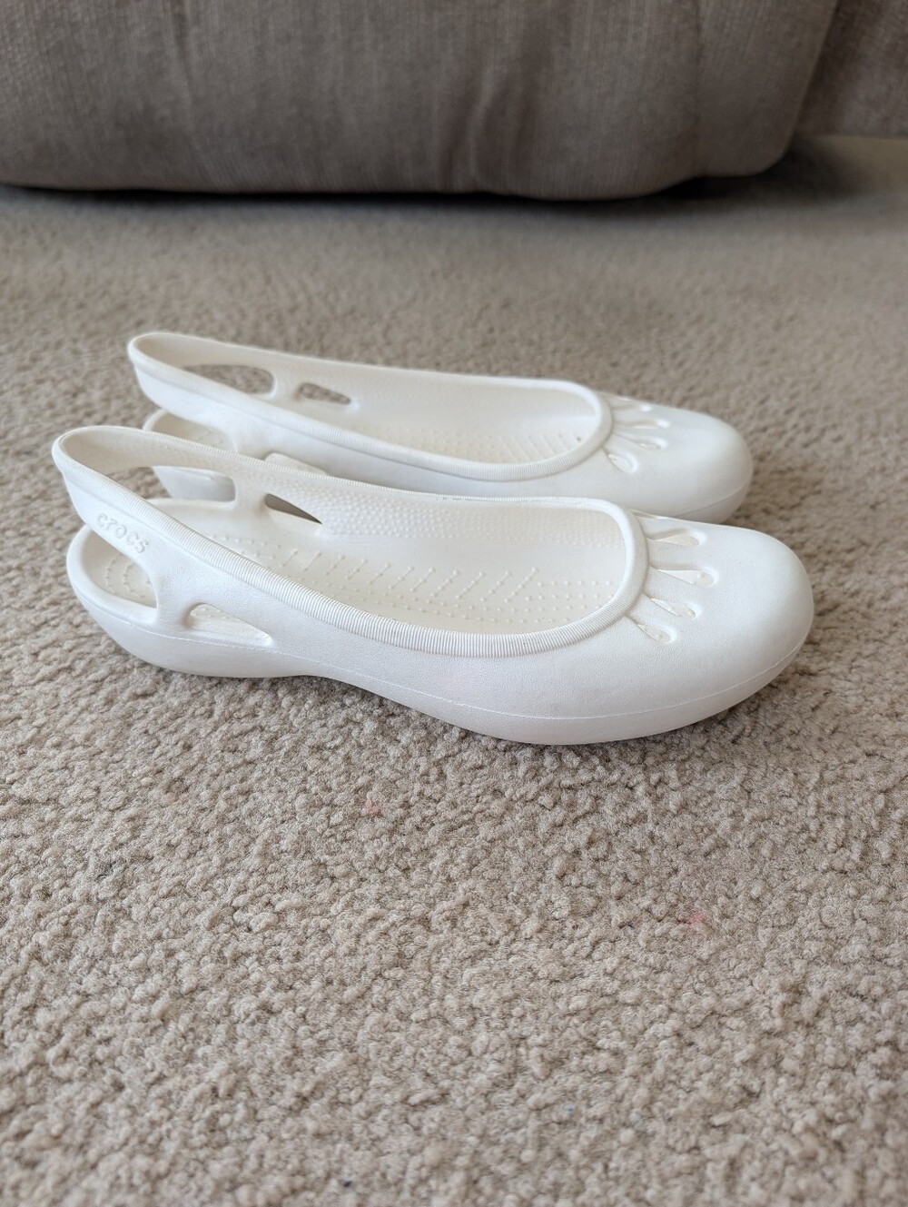 Crocs Women's White Slingback Ballet Flat